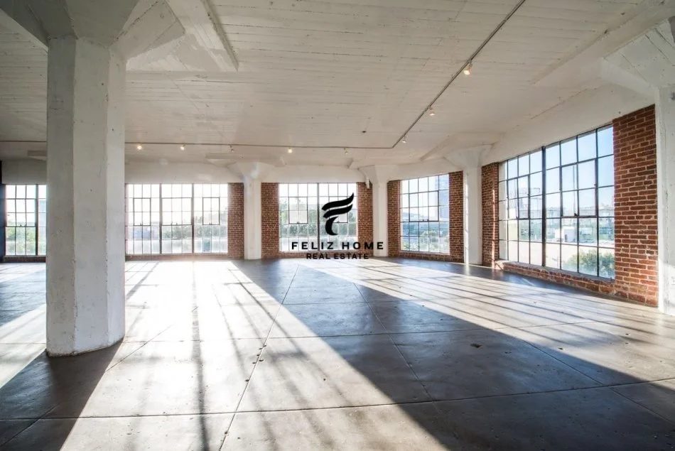 Tirane, shitet zyre Kati 1, 260 m² 702.000 € (BULEVARDI ZHAN DARK)