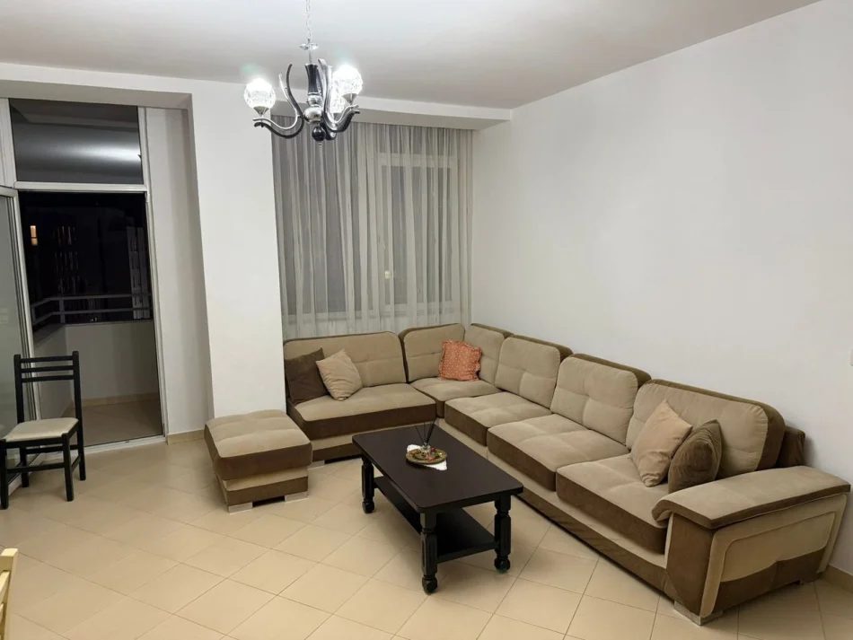 Tirane, jepet me qera apartament 2+1 Kati 6, 110 m² 600 € (Rruga Jordan Misja)