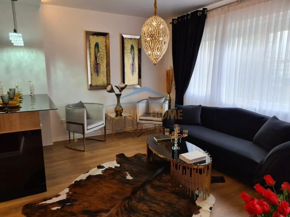 Tirane, jepet me qera apartament 1+1 Kati 6, 69 m² 800 € (Rruga e Kosovareve, Tirane)