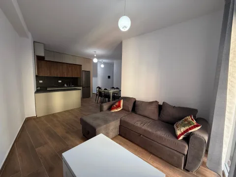 ASTIR APARTAMENT 2+1 PER QERA!