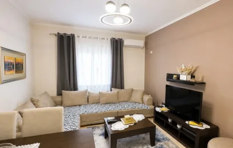 Tirane, shitet apartament 2+1 Kati 5, 81 m² 142.000 € (Astir)