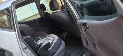 Tirane, shitet makine Nafte, gri metalizato manuale Kondicioner
