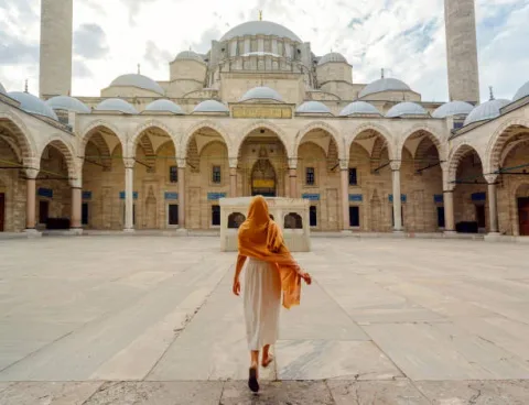 Tirane, oferte City-tour | Vizita qytetesh STAMBOLL-SELANIK ME AUTOBUS, 4 DITË €79