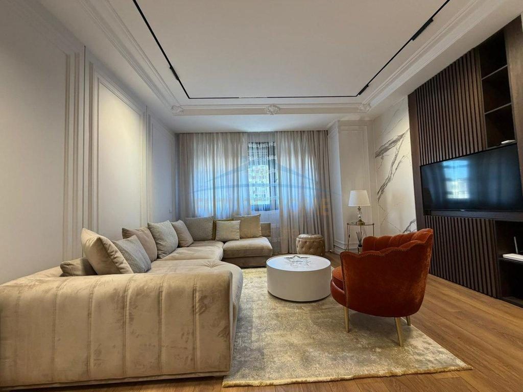 0694603851,Qera, Apartament 2+1+2 , Rruga e Barrikadave , Ti