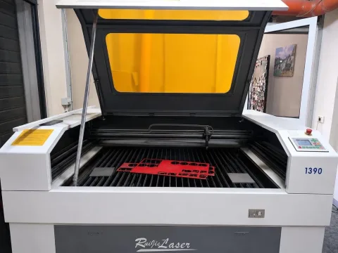 Co2 laser 150W 130x90 cm