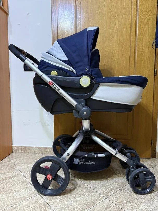 **OKAZION** Tirane, shes karrocë për fëmijë 3N1 (set i kompletuar), 160 €
