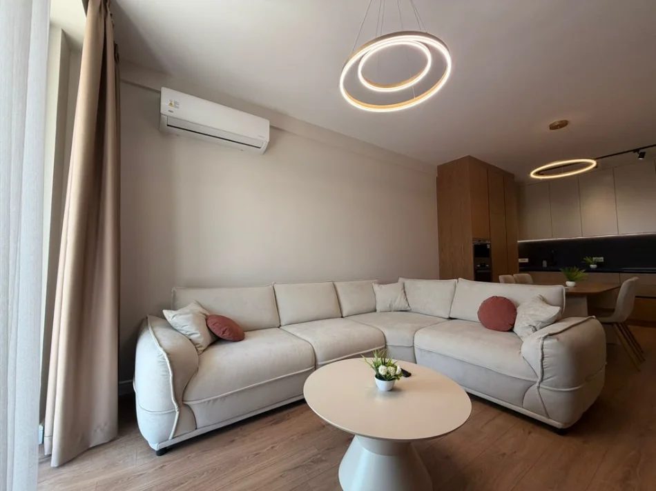 Tirane, jepet me qera apartament 2+1+Ballkon Kati 9, 116 m² 1.250 € (Golden Tower Residence, Tiranë.)