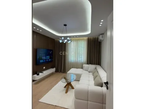 Tirane, shitet apartament 1+1 Kati 2, 55 m² 195.000 € (Liqeni Tiranes)
