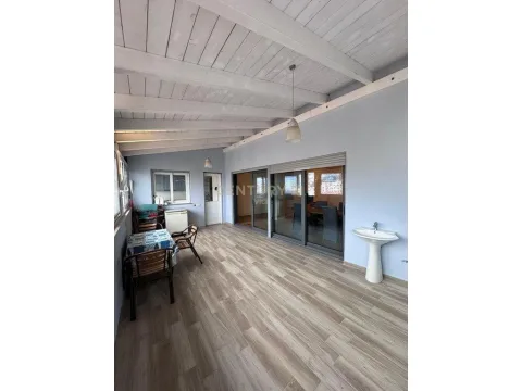 0683005058 SHITET APARTAMENT 2+1+2+VERAND+GARAZHD, DURRES!!