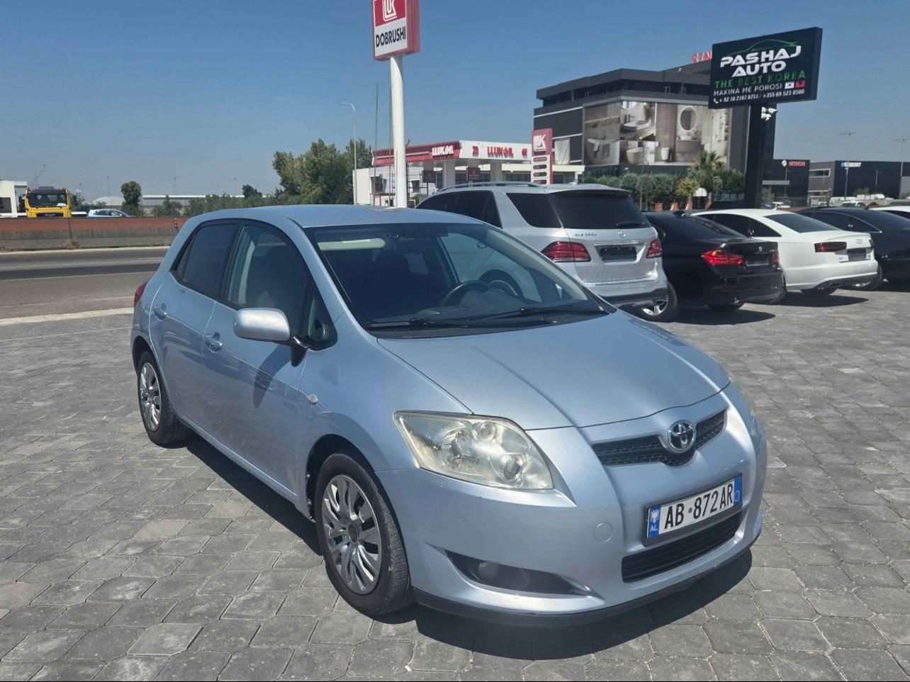 Toyota Auris 2.0 nafte d4d viti 2008 manuale