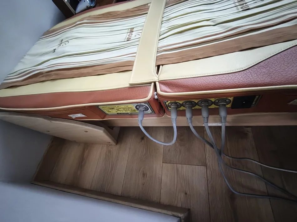 Tirane, shitet pajisje masazhi Krevat terapie me ngrohje dhe masazh 700 euro