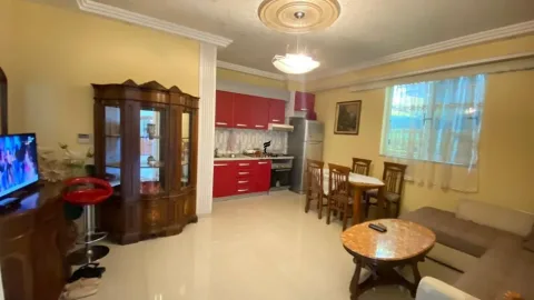 Tirane, jepet me qera apartament 1+1 Kati 7, 65 m² 500 € (QENDER)
