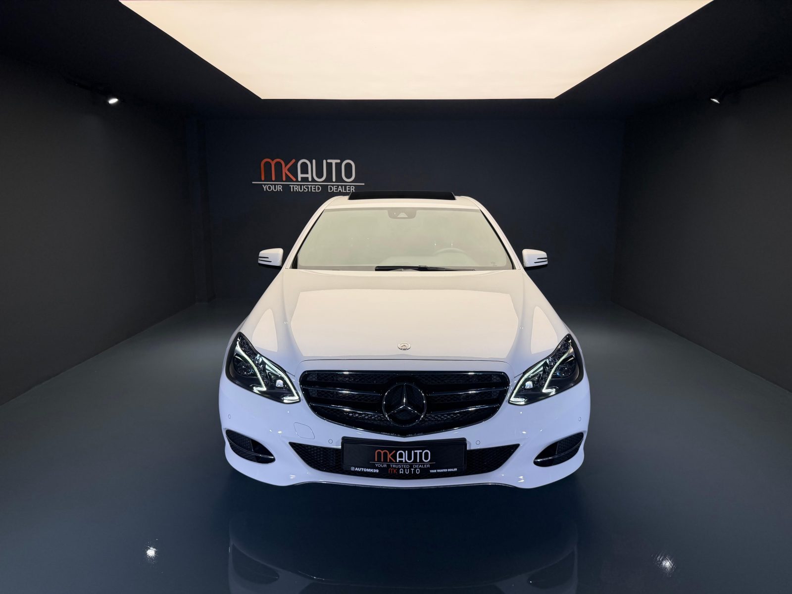 Mercedes-Benz E-class 220 CDI AVANGARDE