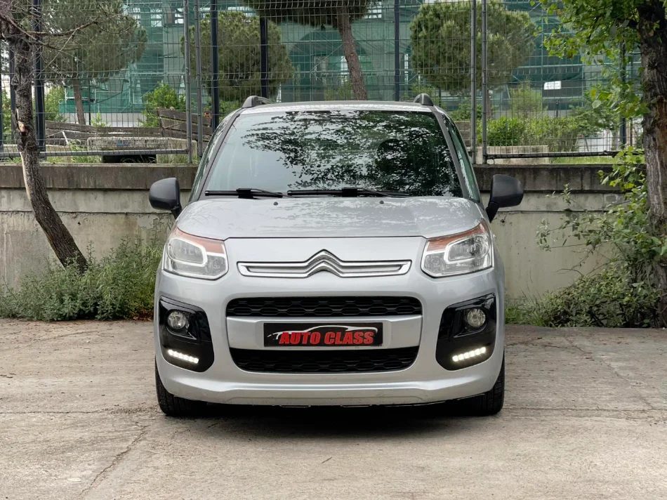 Tirane, shes makine CITROEN C3 PICASSO Nafte, gri metalizato manuale Klima 170.000 km