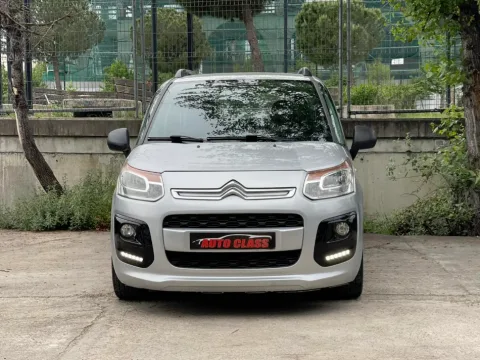 Tirane, shes makine CITROEN C3 PICASSO Nafte, gri metalizato manuale Klima 170.000 km
