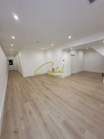 Tirane, shitet dyqan Kati 0, 70 m² 800.000 € (UNAZA E VOGEL)