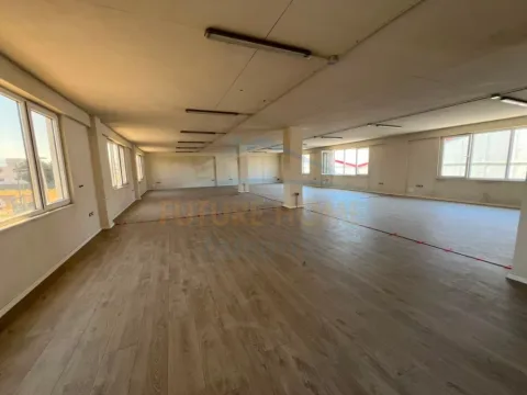 jap me qera,GODINE BIZNESI,3- KATESHE, 933 m² 560 000 LEKE (VAQARR)