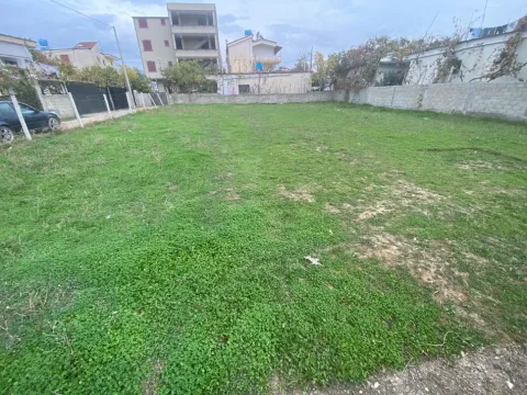 Tirane, shitet toke , 714 m² 10.000.000 € (kashar)