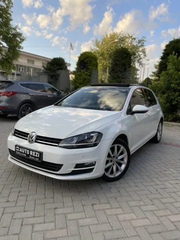 Fier, shitet Golf Voswagen Nafte, e bardhë automatik 174 km