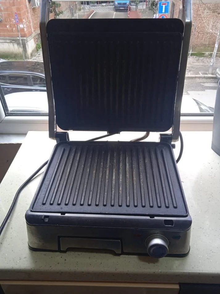 Tirane, shes Tostier | Thekese | Grill Zgare profesionale pjekje