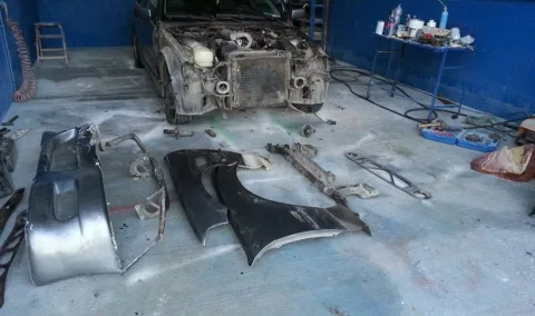 Servis sherbimet per Lyrje makinash dhe ngjitje plastike, Saldim, Nderrim vjarash dhe filtrash etj.
