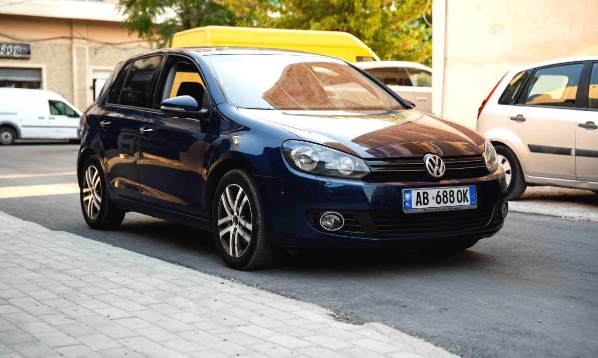 Shitet VW Golf 6 1.6 TDI - Automat DSG 7 - 2012