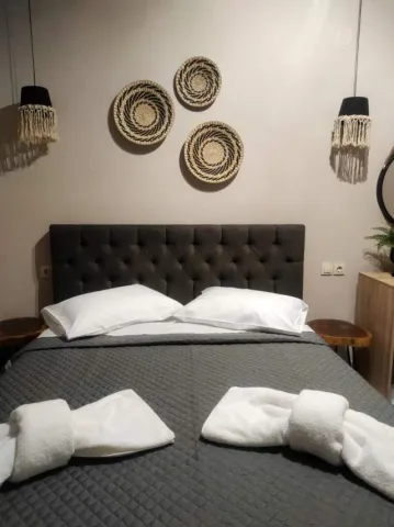 Halkidiki Greqi, jepet me qera apartament ne plazh 40 m² 90 Euro