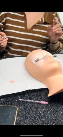 Tirane, ofrojme kurse Estetike Kursi per Qerpiket+ Thonjte te dyja 200€