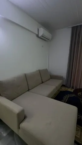 Tirane, jepet me qera apartament 1+1 Kati 1, 65 m² 400 € (Astir)