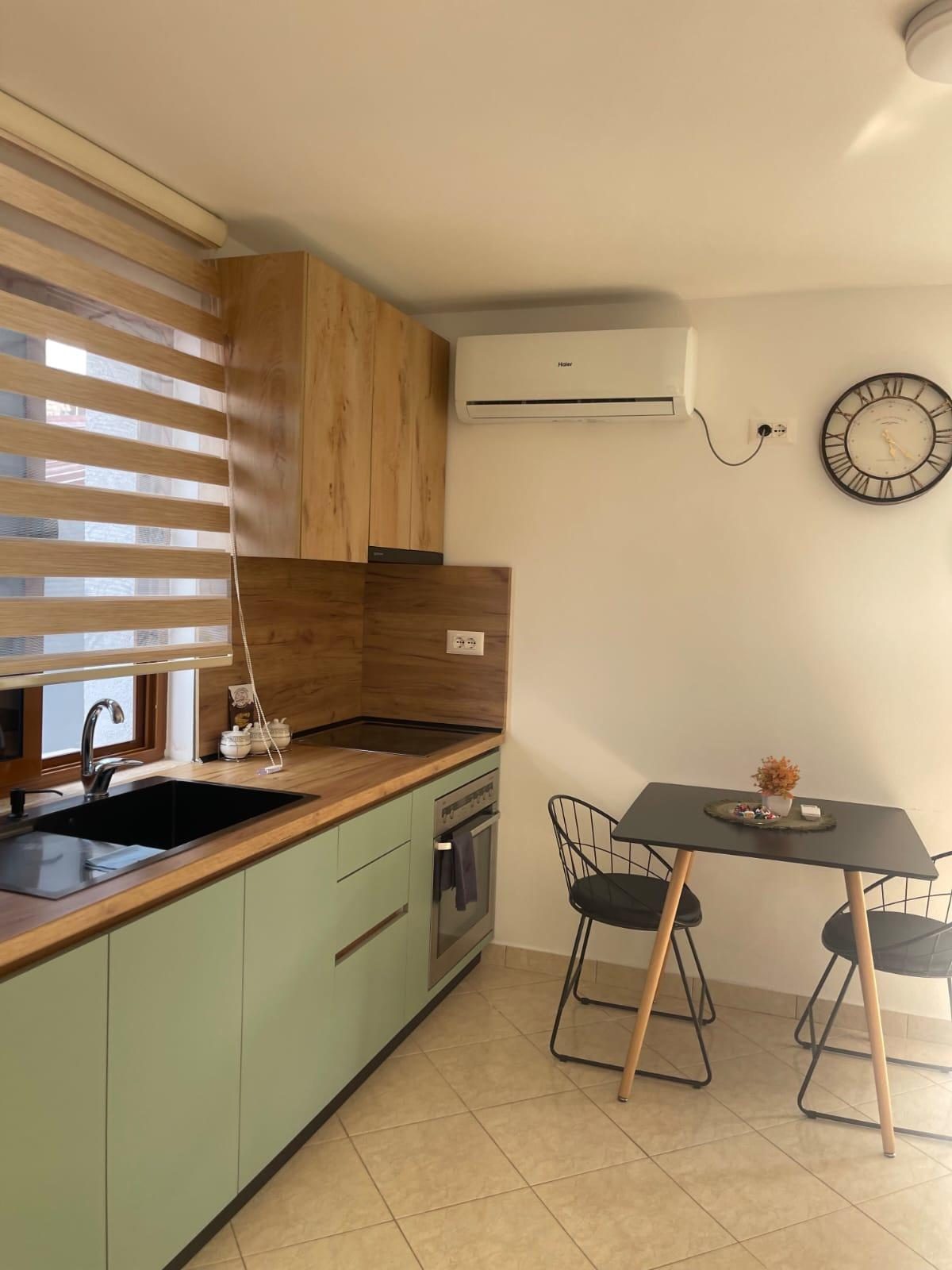 JEPET APARTAMENT ME QERA 1+1, QYTET STUDENTI
