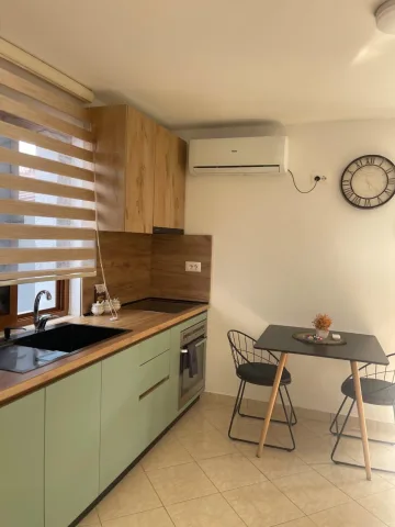 JEPET APARTAMENT ME QERA 1+1, QYTET STUDENTI
