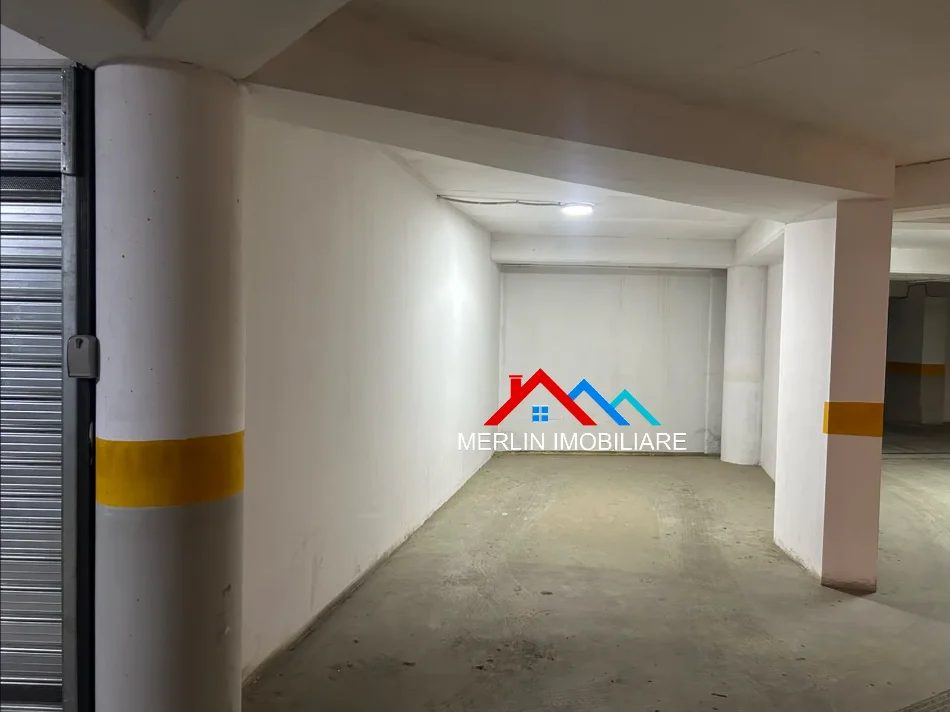 Tirane, shitet garazh | post parkimi Kati -2, 15 m²per 22,000 euro (RRUGA ANDRA KUSHI, ISH-FUSHA AVIACIONIT)
