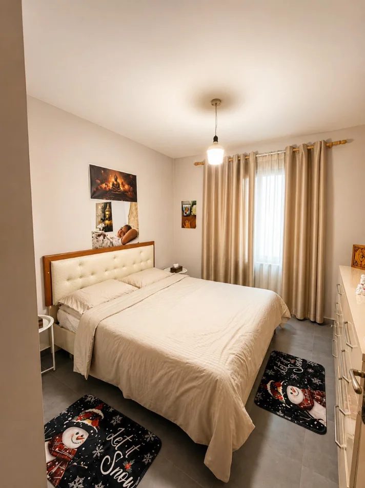 Tirane, jepet me qera Apartament 1+1,kati 4, Mobiluar, Çmimi 45.000 Lekë të Reja, tek Rruga Dibrës, Tiranë.
