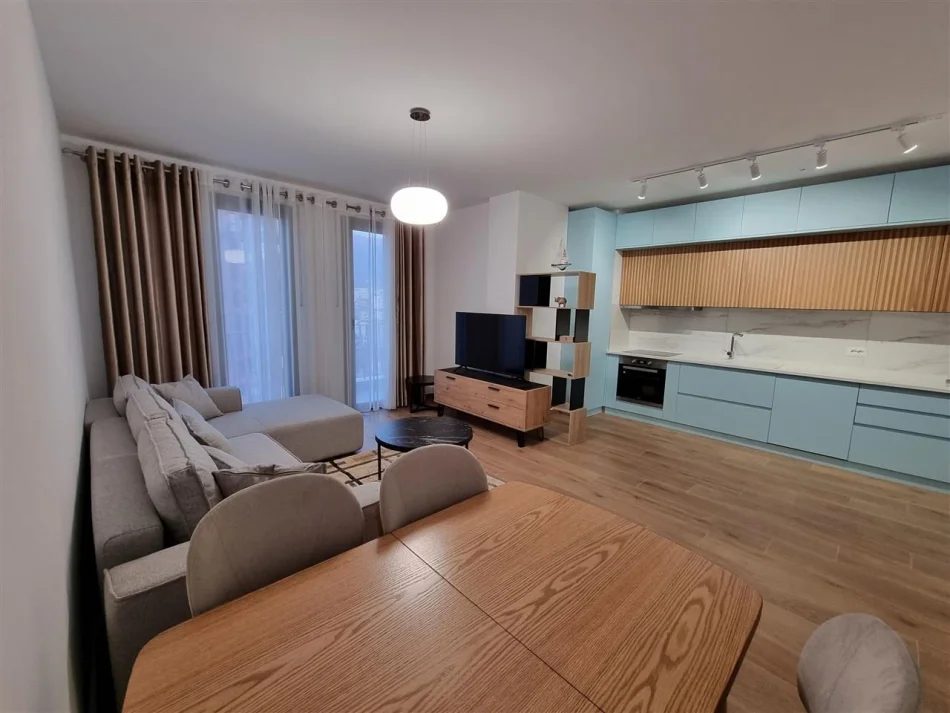 Tirane, jepet me qera apartament 2+1 Kati 8, 100 m² 750 € (Pediatria – Kompleksi Zirkon)