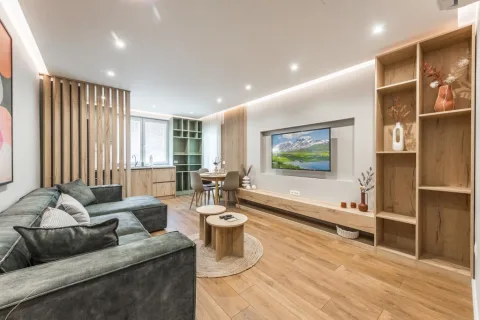 0682064333 JEPET ME QERA APARTAMENT 1+1 NE VOLLGA !
