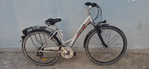 Tirane, oferte biciklete 26 e argjendtë 185 €