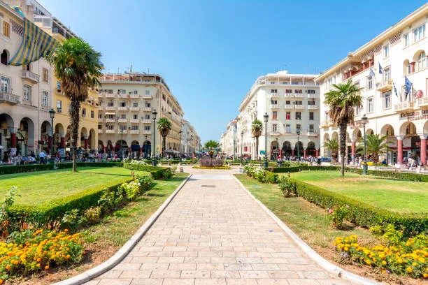 Tirane, oferte City-tour | Vizita qytetesh 𝗦𝗘𝗟𝗔𝗡𝗜𝗞 - 𝗨𝗝𝗘𝗩𝗔𝗥𝗔 𝗘𝗗𝗘𝗦𝗦𝗔 𝟮 𝗗𝗜𝗧𝗘, €𝟲𝟵/𝗣𝗘𝗥𝗦𝗢𝗡