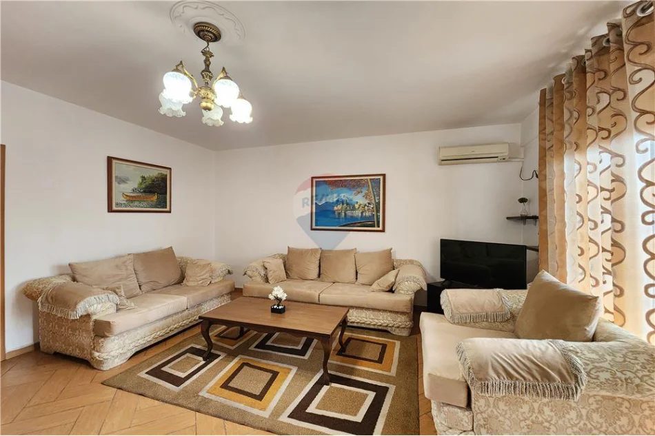 Tirane, jepet me qera apartament 2+1 Kati 6, 105 m² 750 € (Rruga Siri Kodra)