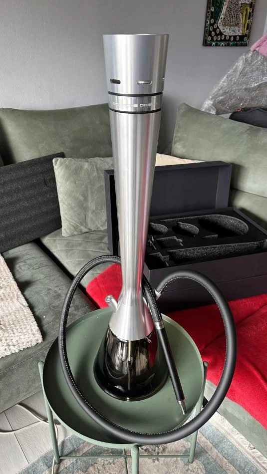 Tirane, shes SHITET PORSCHE DESIGN SHISHA (NARGJILE) SHUM E VECANT VETEM PER BOSSAT