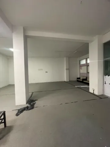 Tirane, shitet bar-resorant Kati 1, 146 m² 175.000 € (kamez , institut)
