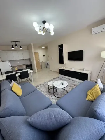 Tirane, jepet me qera apartament 1+1+Ballkon Kati 6, 65 m² 500 € (Kompleksi Arbion)