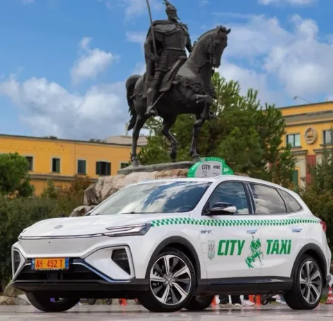City Taxi kerkon te punesoje shofer taksie page shume e mire + %