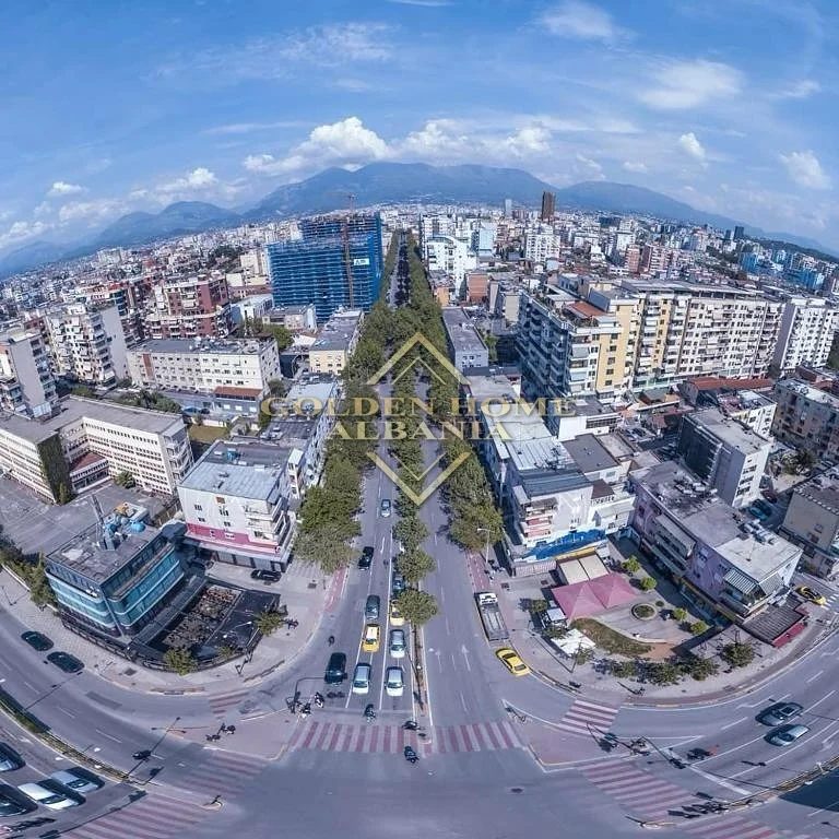 Tirane, shitet apartament , (21 Dhjetori)