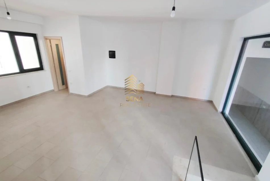 Tirane, shitet ambjent biznesi Kati 0, 45 m² 150.000 € (Astir, Kompleksi Green City)