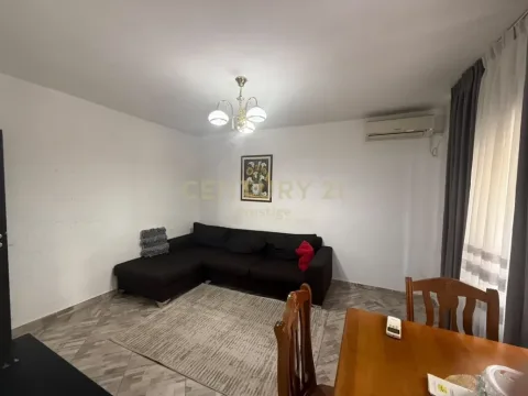 Tirane, shes apartament 2+1 Kati 1, 67 m² 160.000 € (Xhamllik)