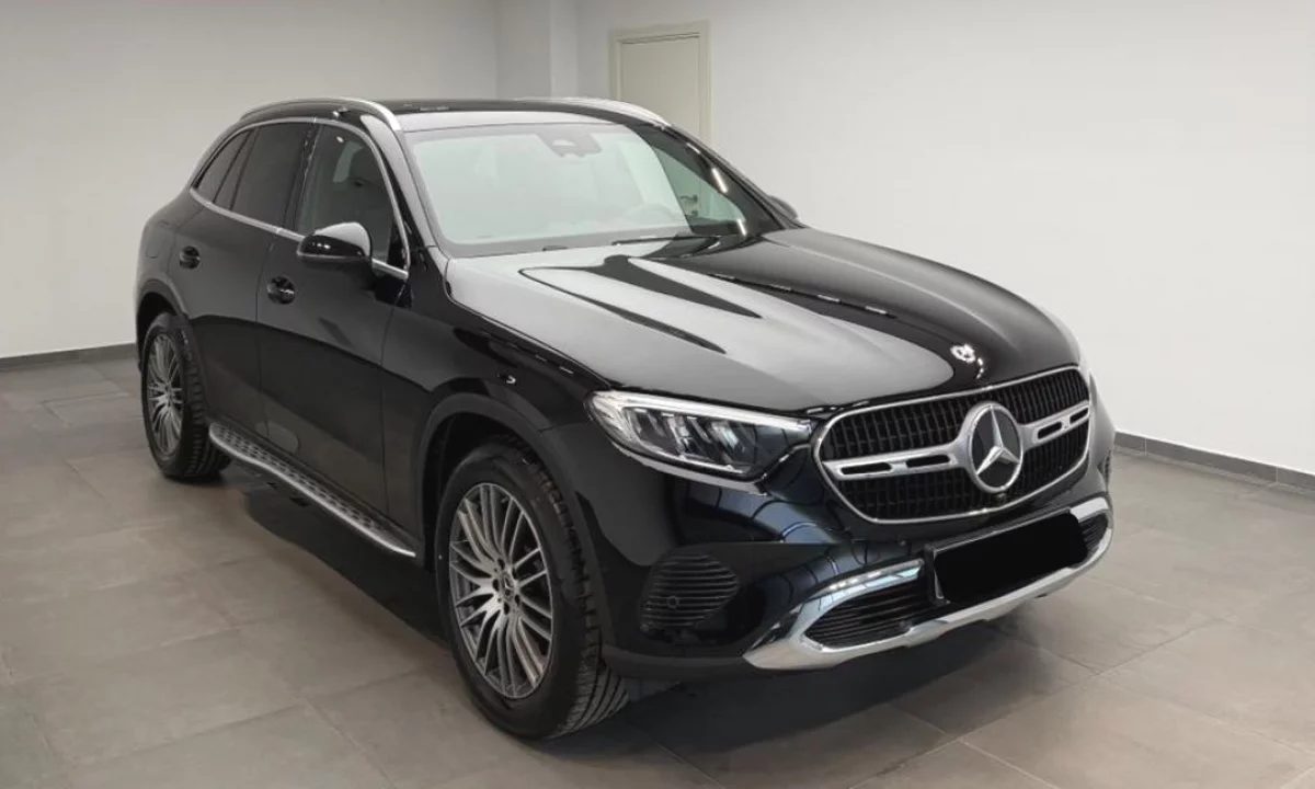 Super oferta per muajn gusht Mercedes-Benz GLC 2026 per vetem 170 euro dita per rezervime mbi 10 dite