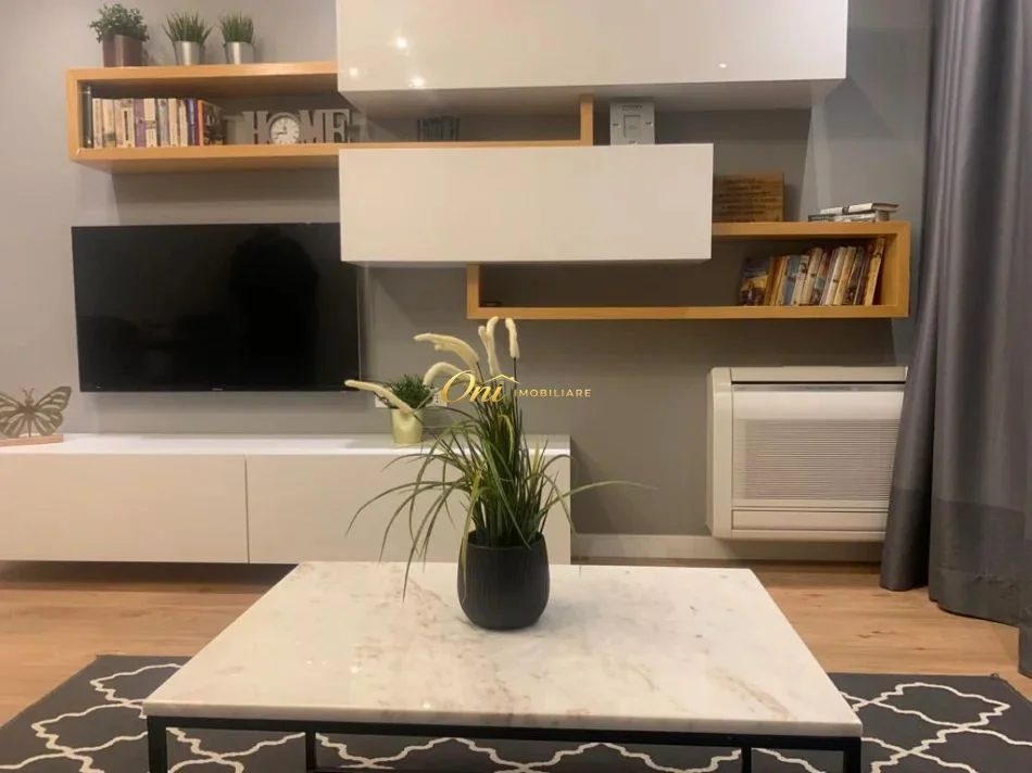 Tirane, jepet me qera apartament 2+1 Kati 4, 100 m² 750 € (21 DHJETORI)