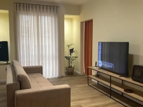 Tirane, jepet me qera apartament 2+1 Kati 2, 100 m² 700 € (PAZARI I RI)