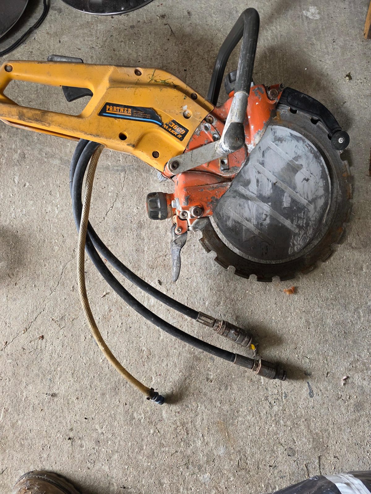Husqvarna shitet