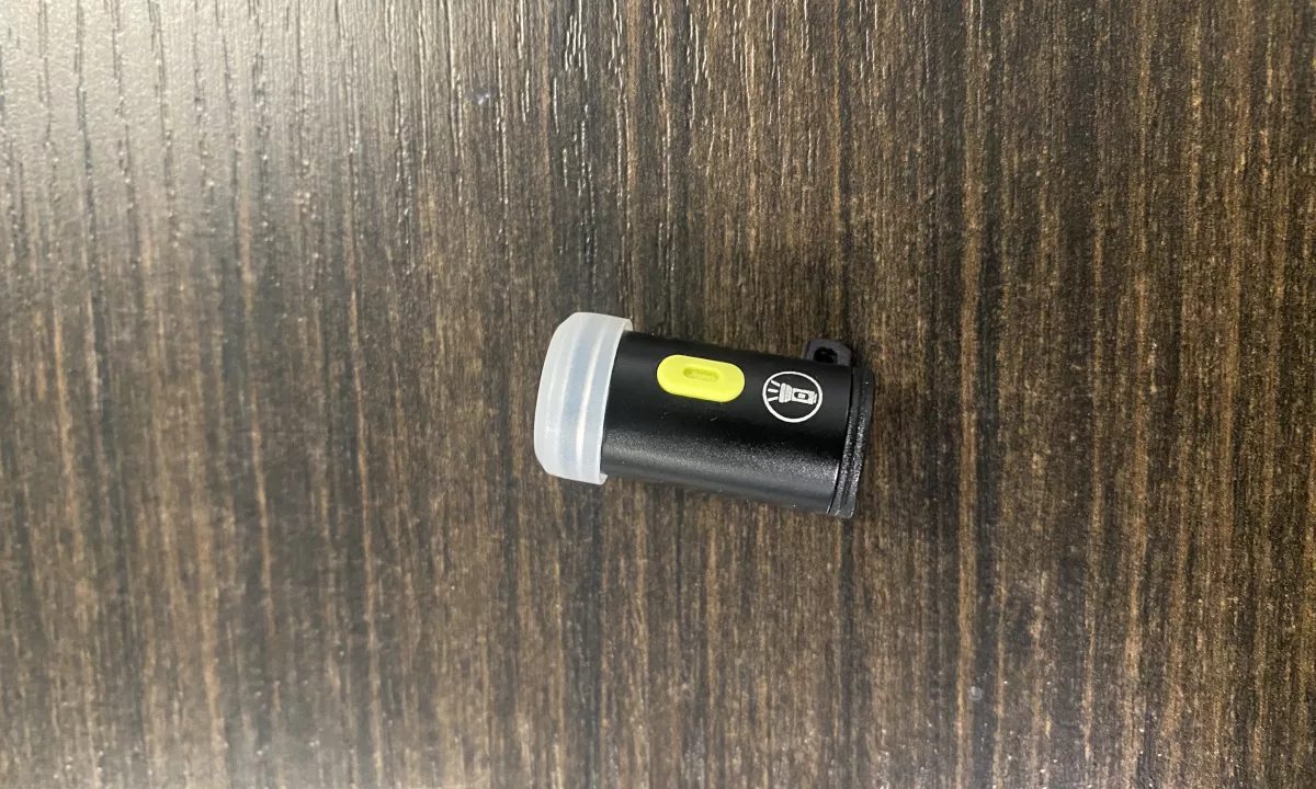 Mini led perdoret varse celsash ndizet vetem kur e lidhni me fishe type C